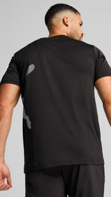 Puma train all day big logo tee in black - Model Shot 02
