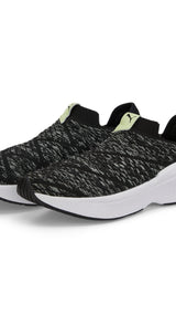 Puma training enlighten shoes in pink - Front View