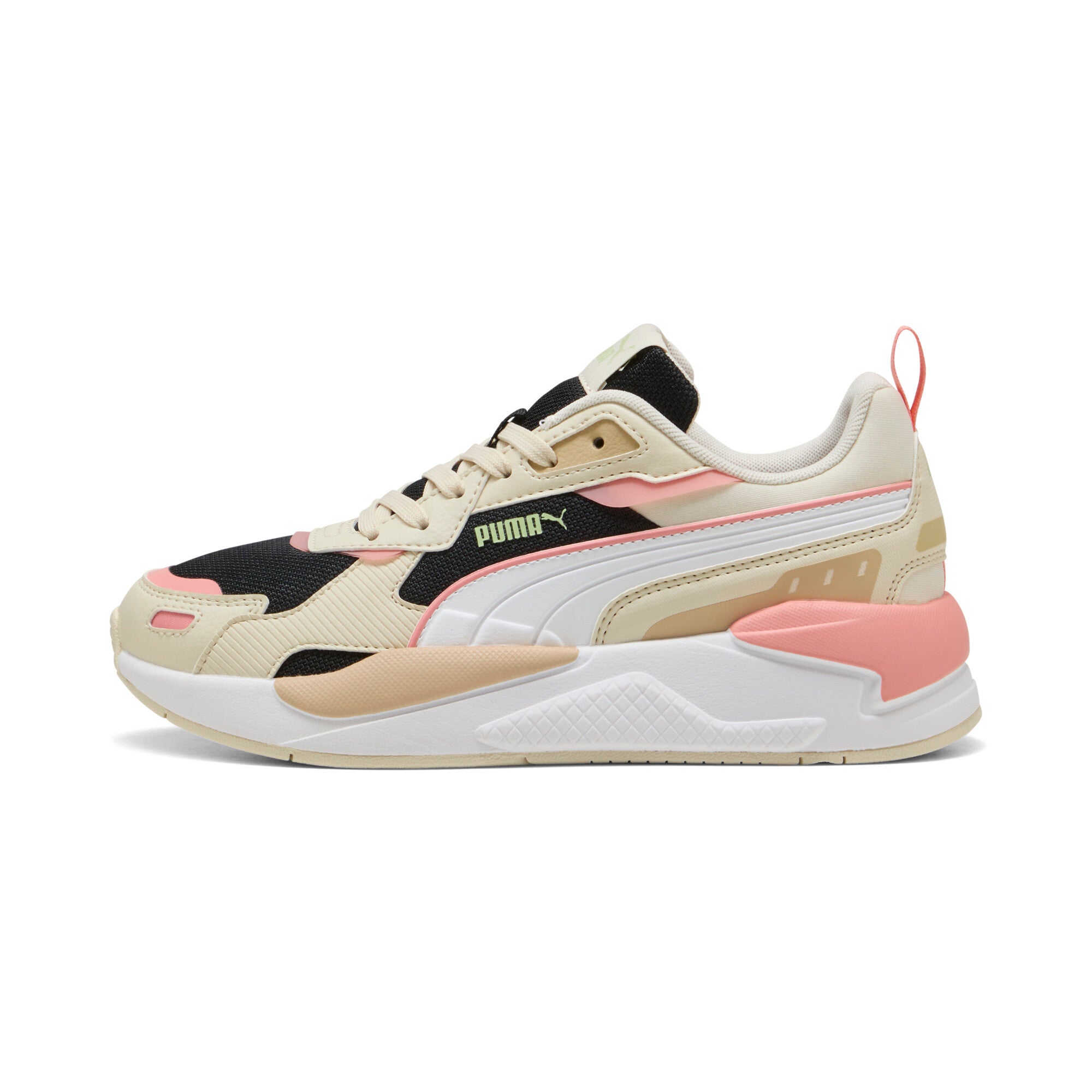 Puma X-ray 3 sneakers in black - Side View 01
