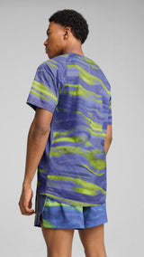 Puma VELOCITY all-over print running tee in blue crystal - Model Shot 02