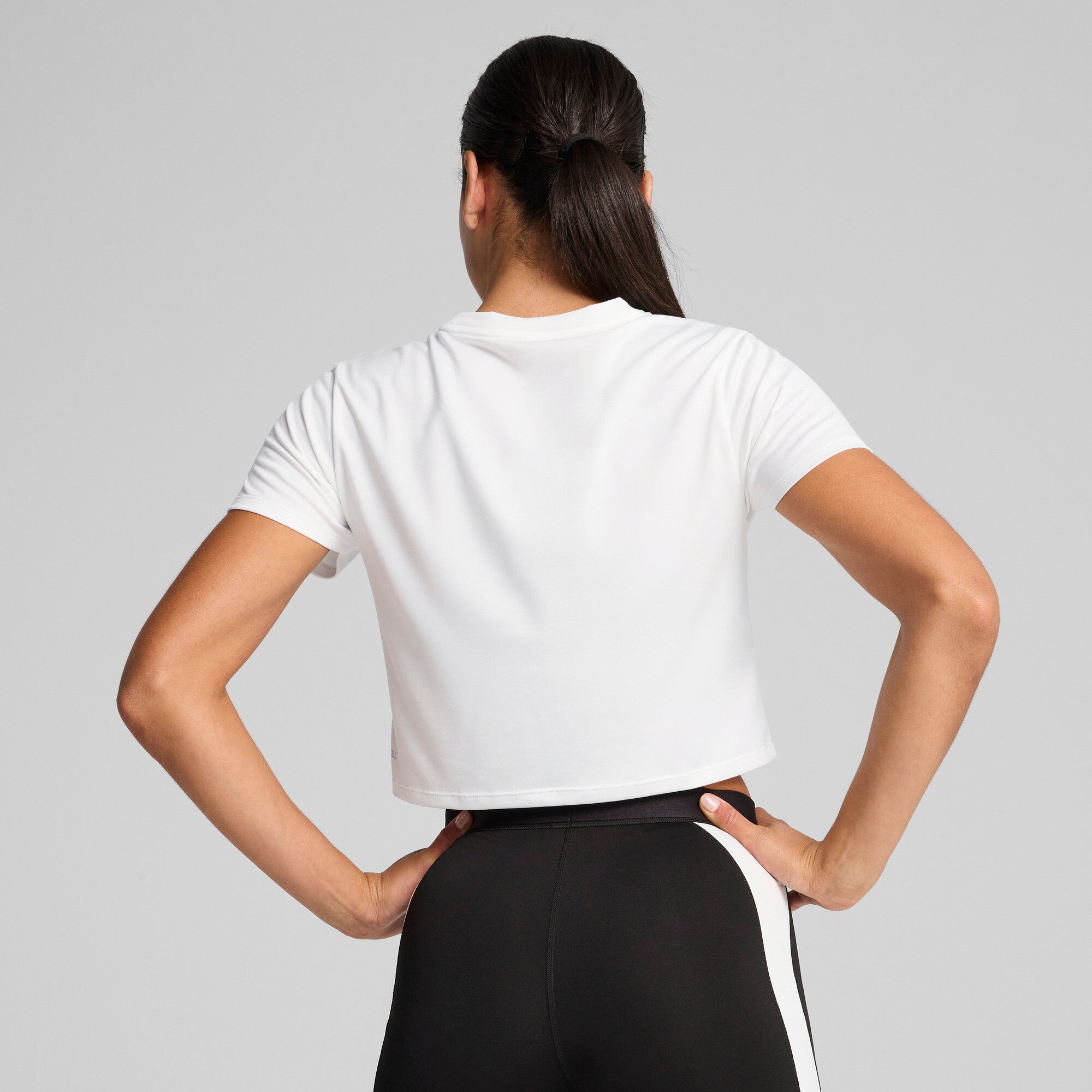 Puma tad essentials baby tee in white - Model Shot 02