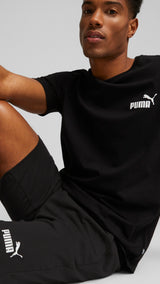 Puma essentials jersey shorts in black - Model Shot 02