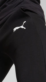 Puma evostripe men's sweatpants in black - Model Shot 02