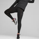 Puma run favourite regular rise long running leggings women in black - Model Shot 01
