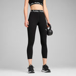 Puma strong tights in black - Model Shot 01