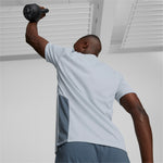 Puma favourite short sleeve men's running tee in gray - Model Shot 03
