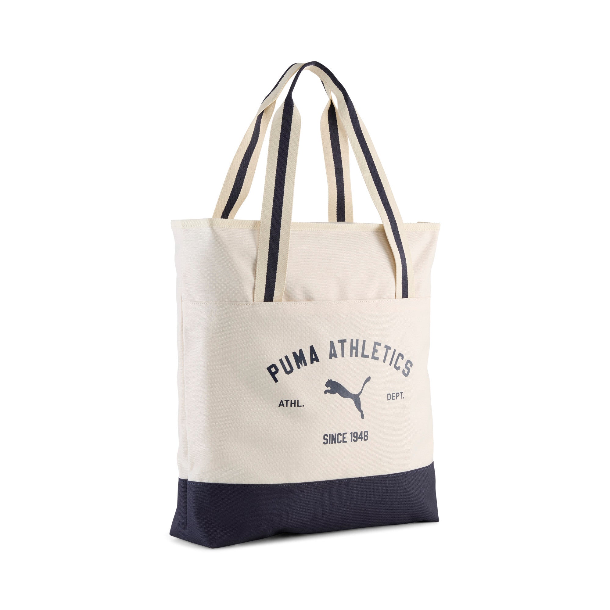 PUMA phase 15L class tote in alpine snow — front view