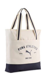 PUMA phase 15L class tote in alpine snow — front view
