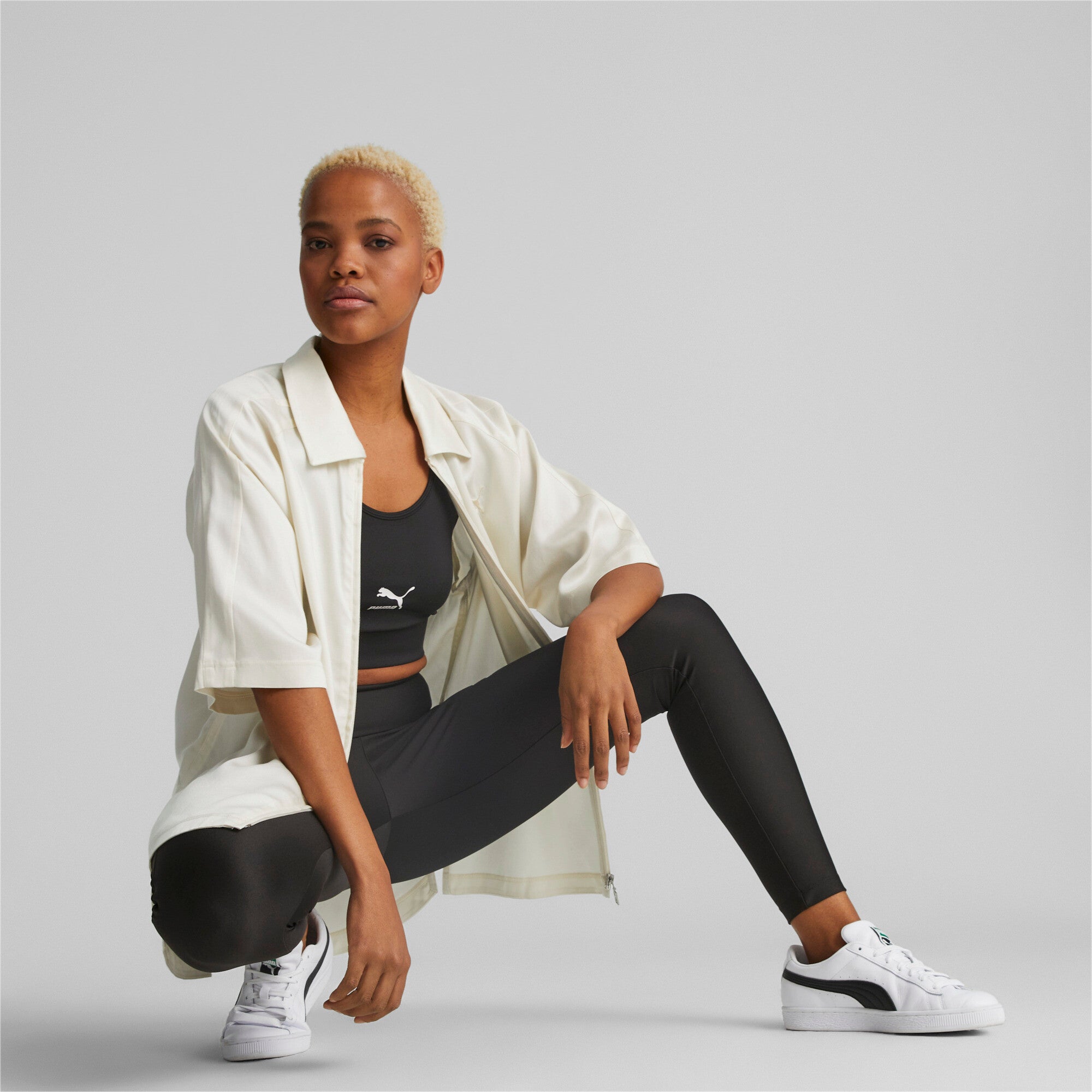 Puma t7 high waist leggings women in black - Model Shot 03