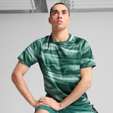 Puma VELOCITY all-over print running tee in green moon - Model Shot 01