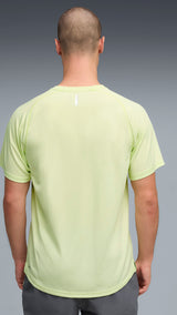 PUMA PWRTRAIN training tee men in apple spritz — model shot 2