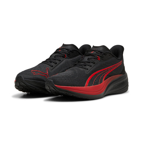 PUMA darter Pro fade running shoes in black and for all time red