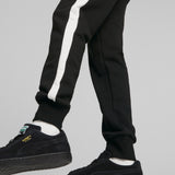Puma iconic t7 women's track pants in black - Model Shot 03