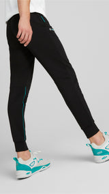 Puma mercedes-amg petronas motorsport formula one sweatpants men in black - Model Shot 03