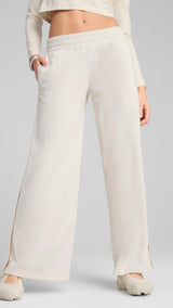 Puma wardrobe essentials low rise popper pants in white - Model Shot 01