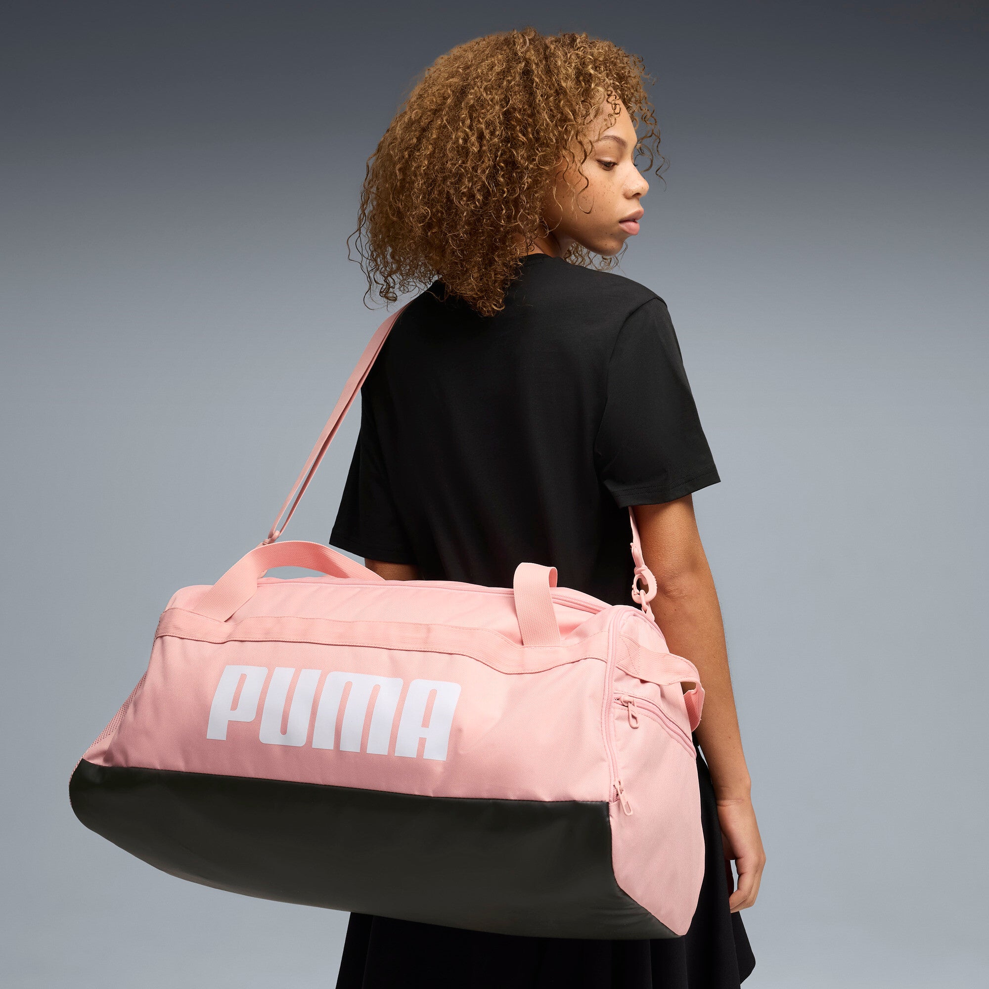 PUMA challenger 58L medium sports bag in rosy outlook