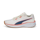 Puma aviator profoam sky better running trainers in white - Side View 01