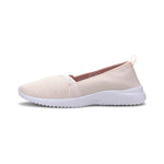 Puma adelina slip-on women's trainers in black - Side View 01