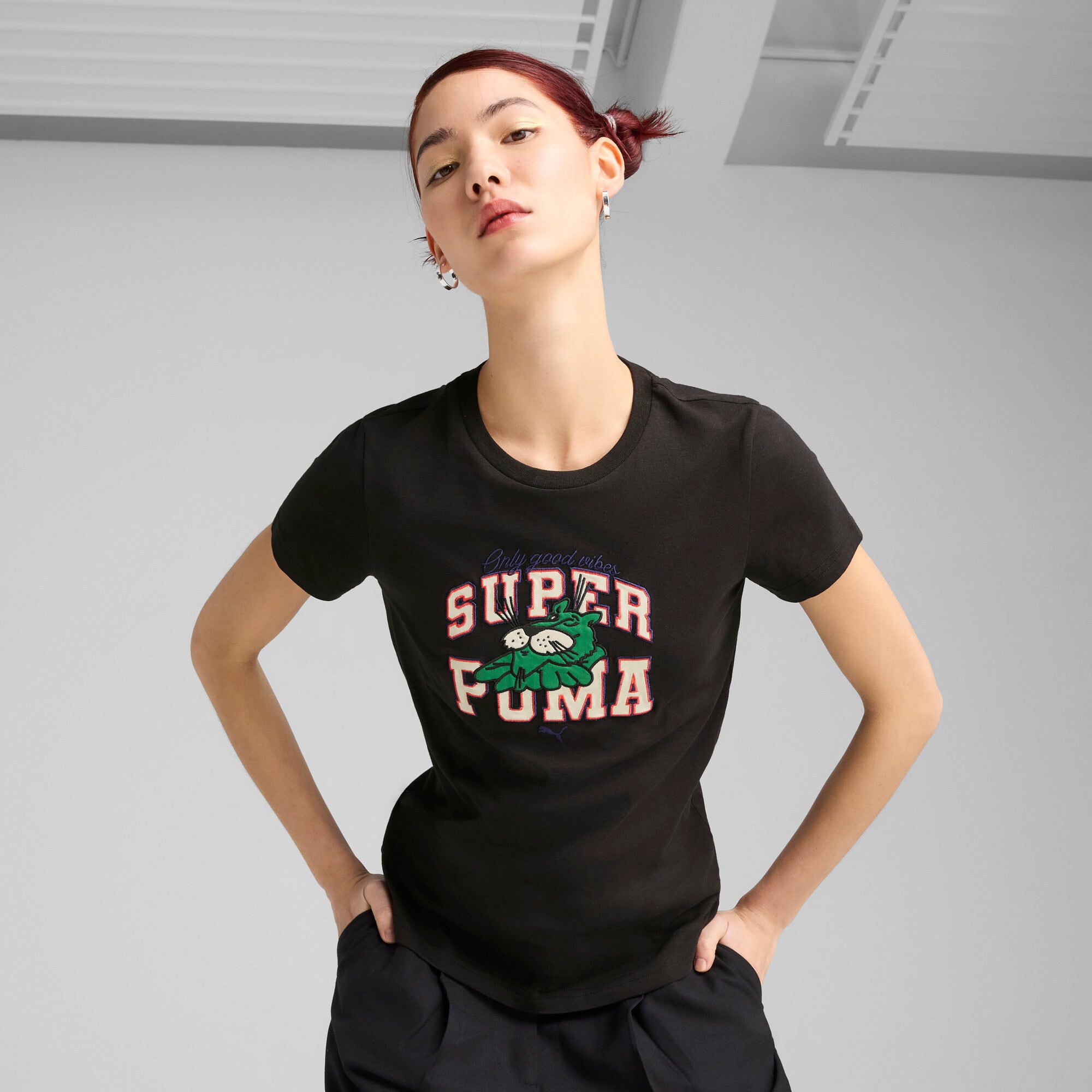 Puma super puma graphics tee in black - Model Shot 01