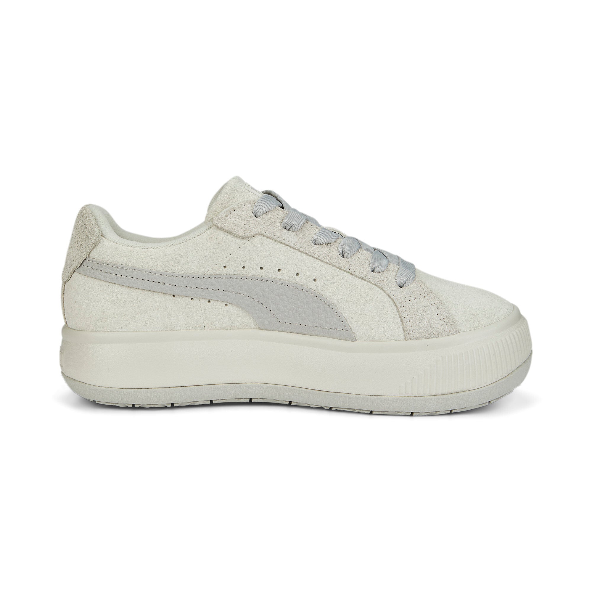 Puma suede mayu first sense sneakers women in gray - Side View 03