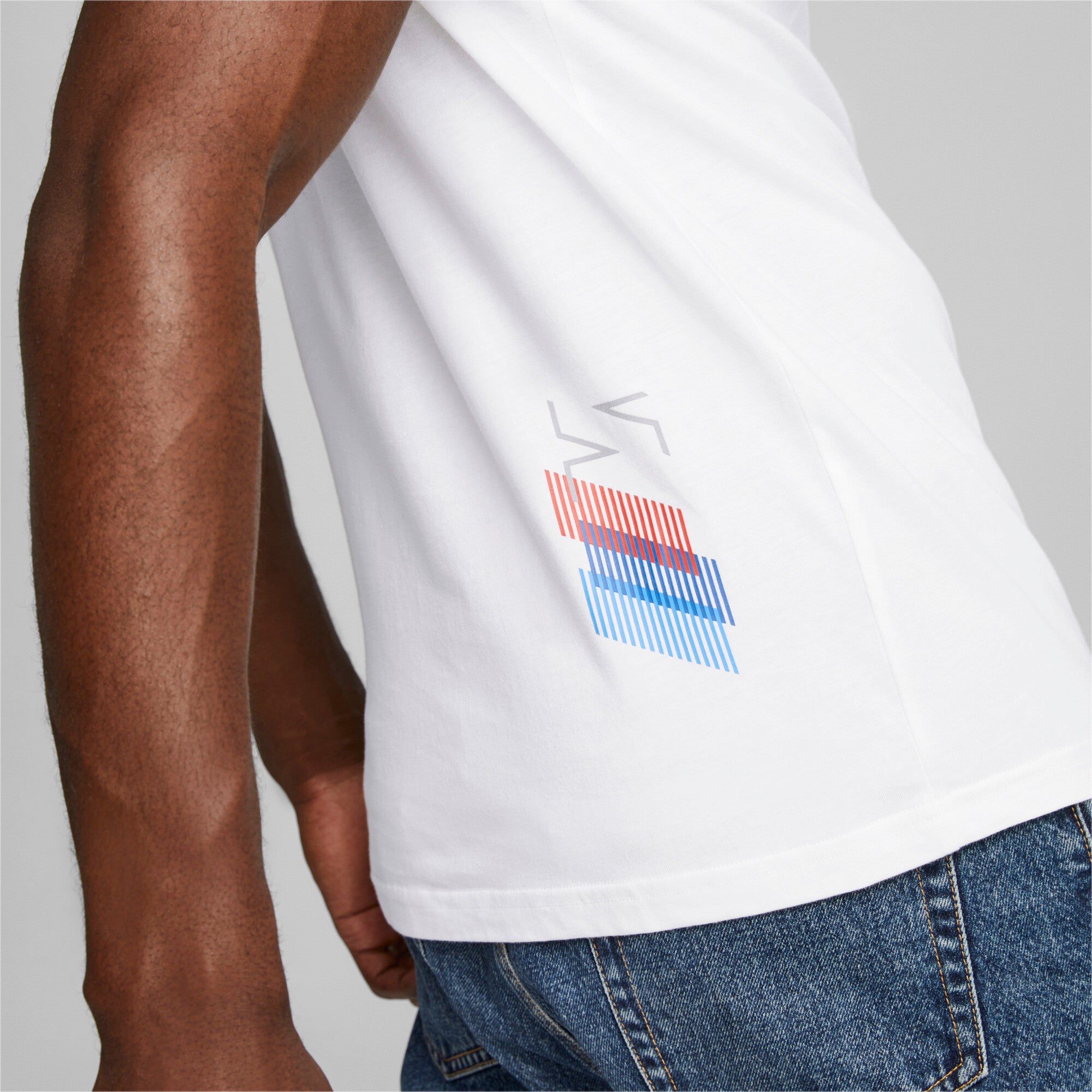 Puma bmw m motorsport mt7 tee men in white - Model Shot 02