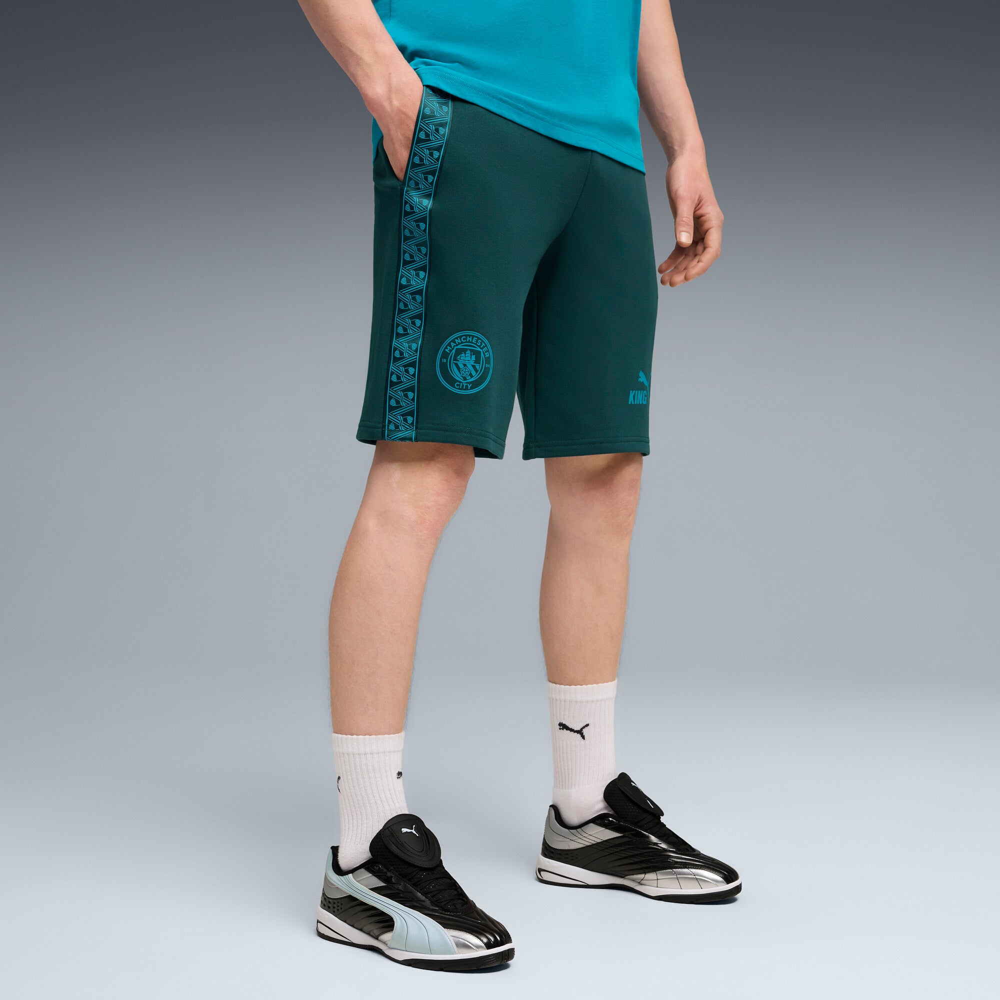 PUMA manchester city KING sweat shorts men in green and blue