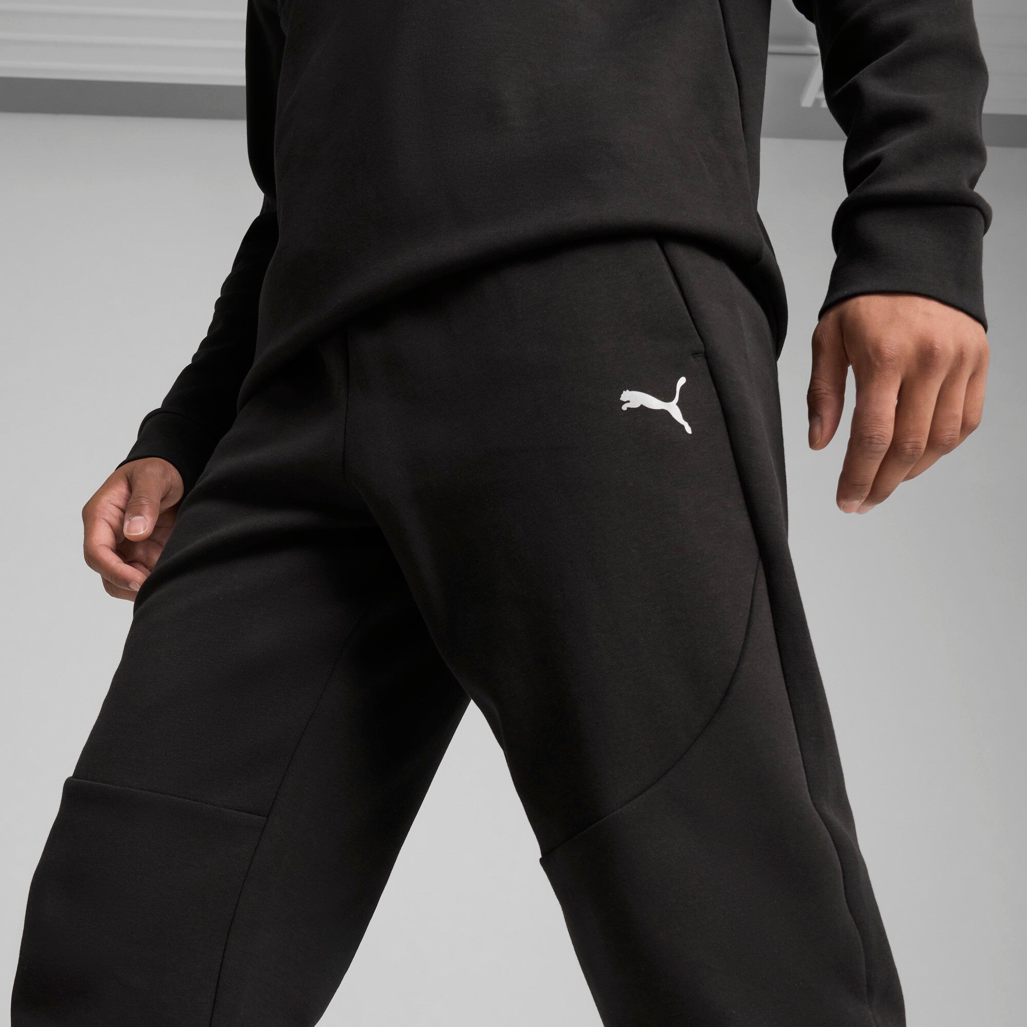 PUMA PUMATECH pants - black