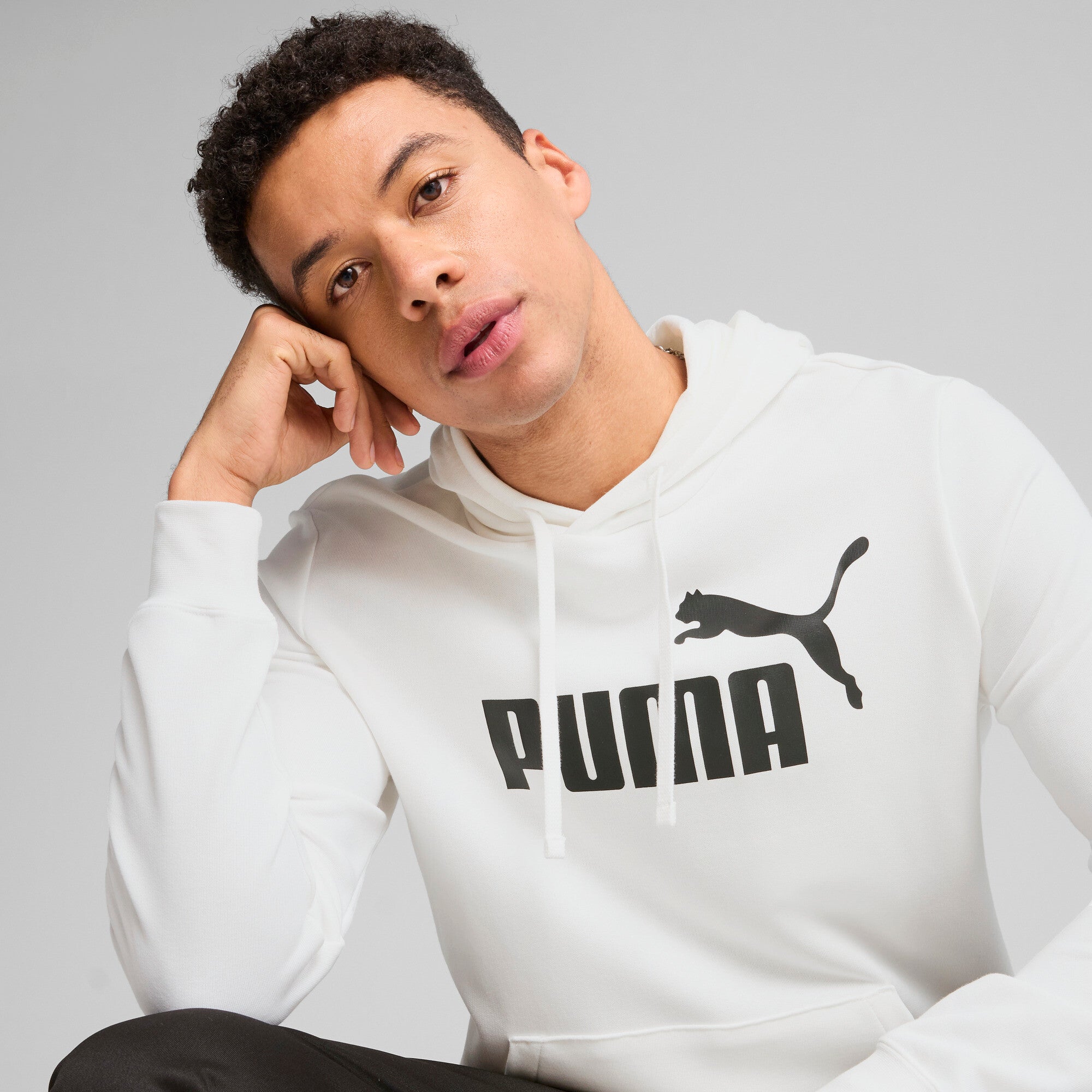 Puma essentials no. 1 logo hoodie in white - Model Shot 02