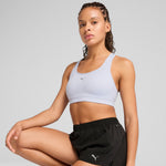 Puma 4keeps run bra in cool weather - Model Shot 01