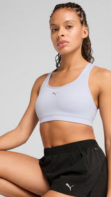 Puma 4keeps run bra in cool weather - Model Shot 01