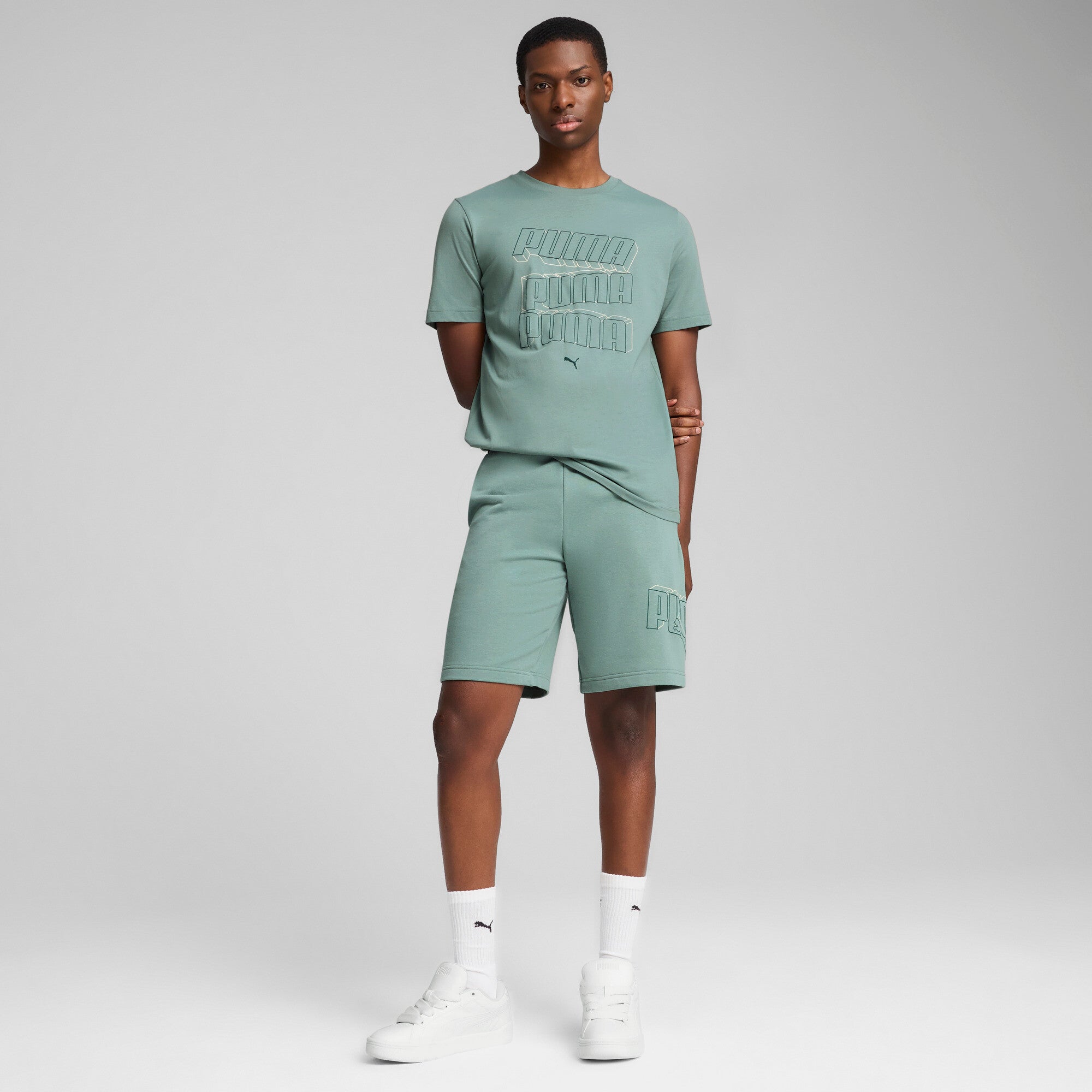 Puma essentials logo lab tee in green moon - Model Shot 03