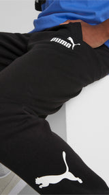 Puma power sweatpants youth in black - Model Shot 01