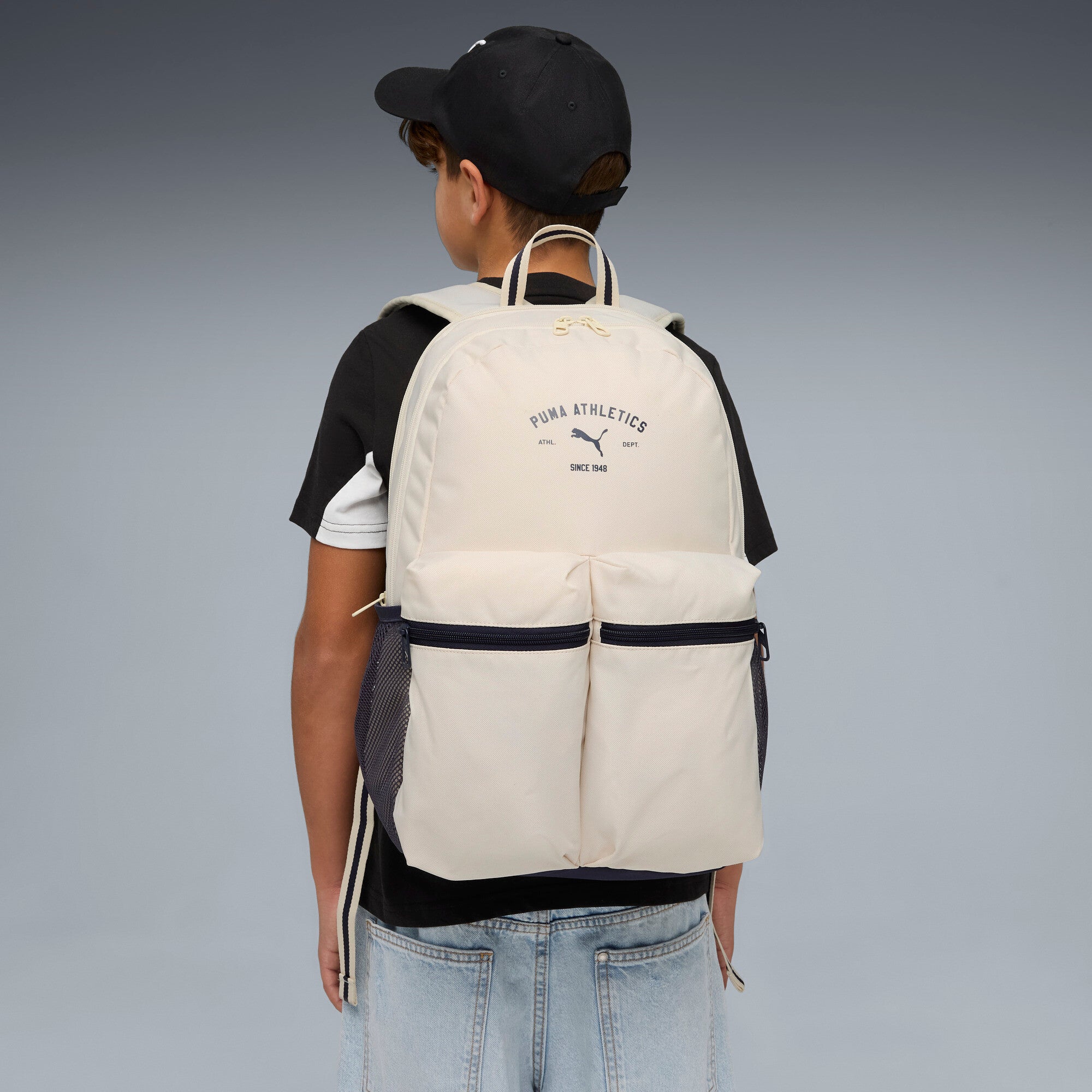 PUMA phase 22L class backpack in alpine snow