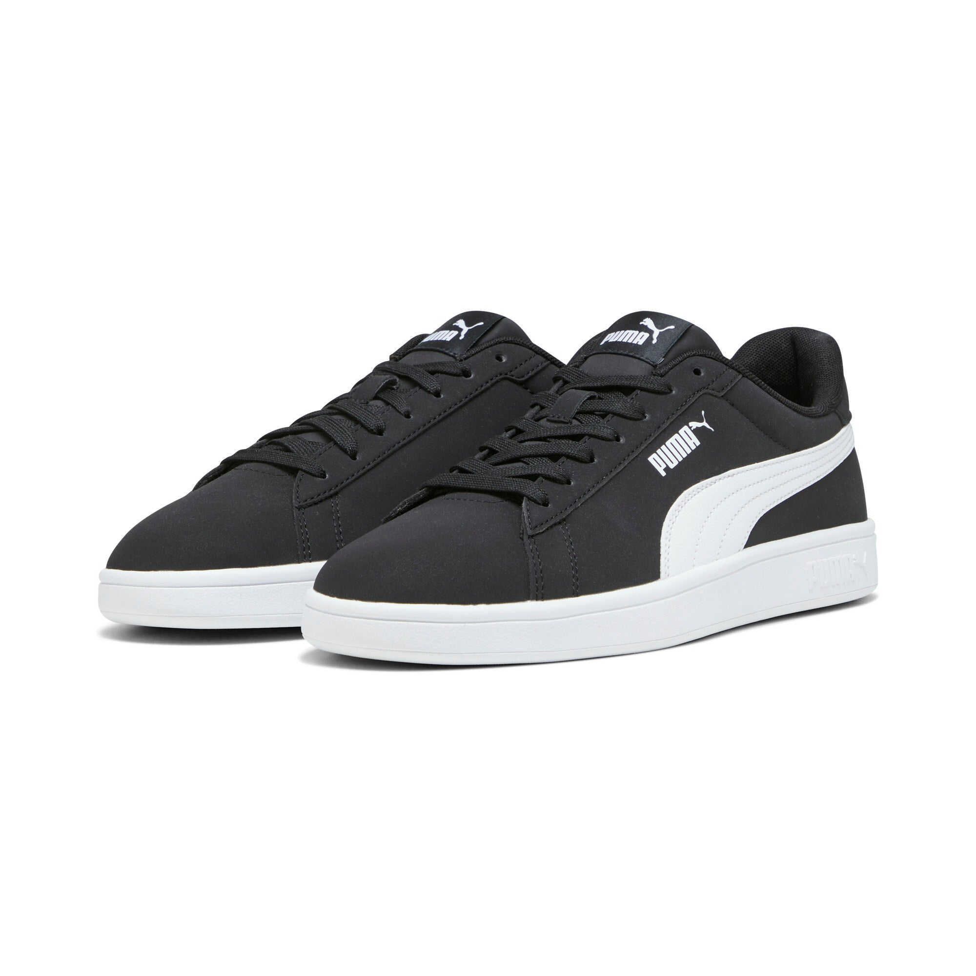 Puma smash 3.0 buck sneakers in black - Front View