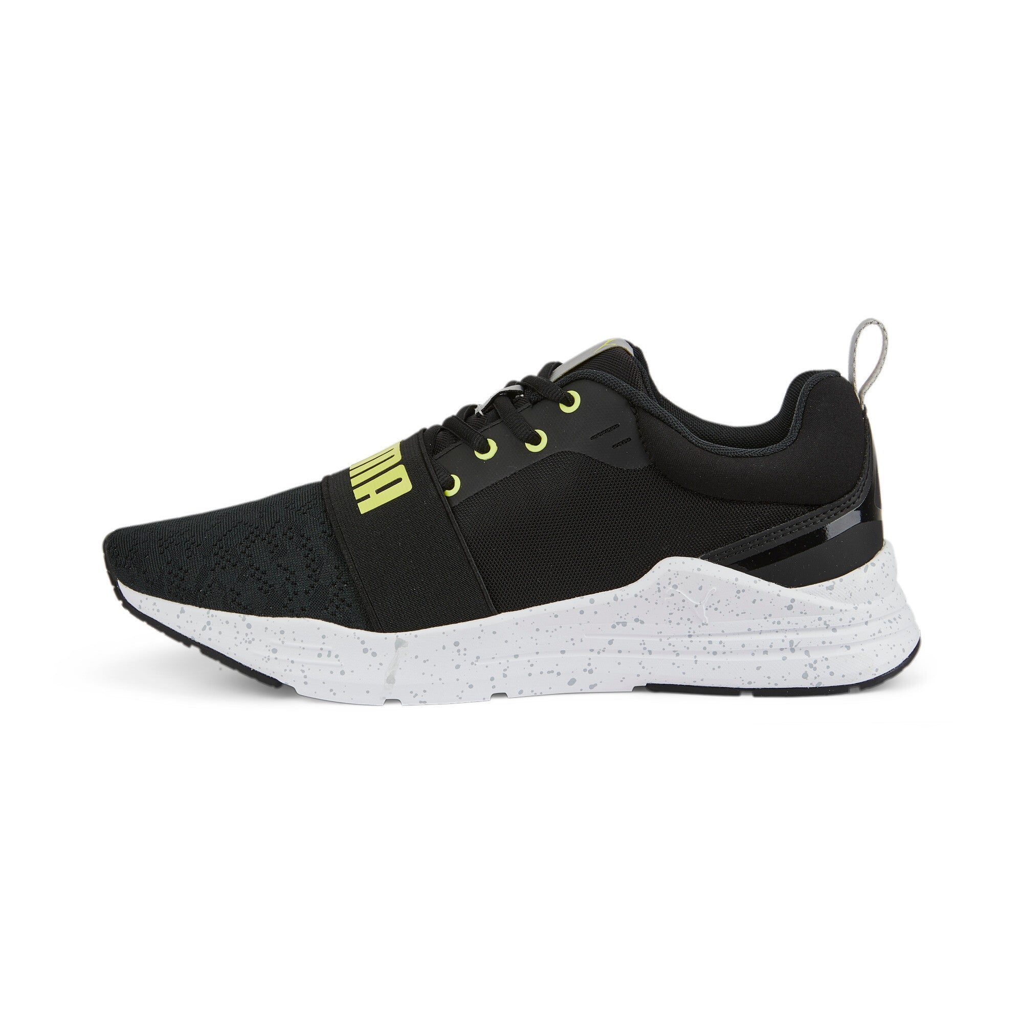 Puma wired run in motion sneakers in black - Side View 01