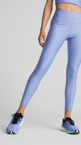Puma run ultraform running leggings women in black - Model Shot 01