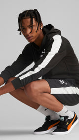 Puma T7 iconic shorts in black - Model Shot 02