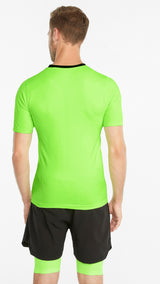 Puma training evoknit+ short sleeve tee in green - Model Shot 02