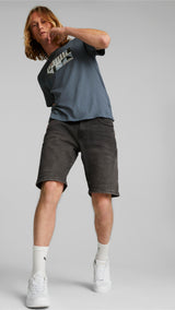 Puma monogram graphic tee men in black - Model Shot 03