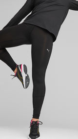 Puma running run favourite regular rise long leggings in black - Model Shot 01