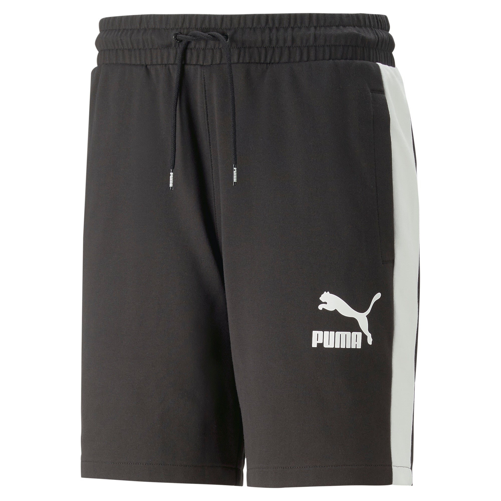 Puma T7 iconic shorts in black - Front View