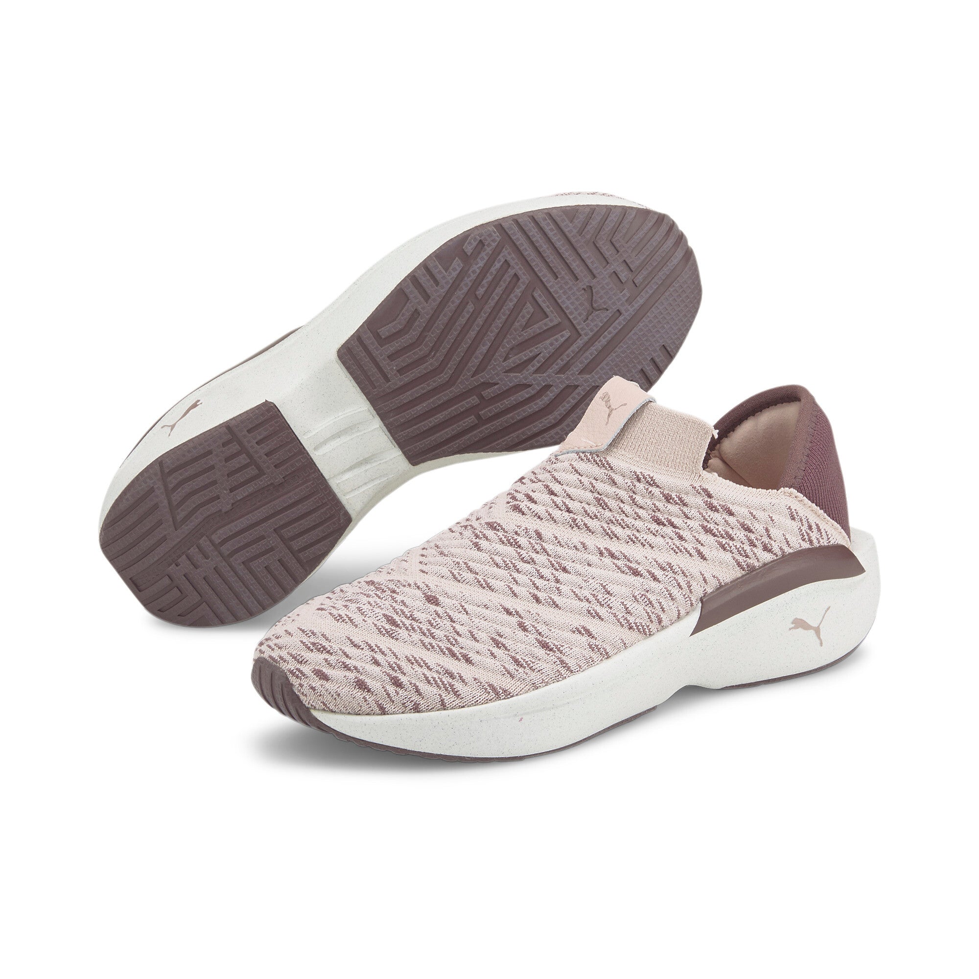 Puma enlighten women's training shoes in pink - Front View