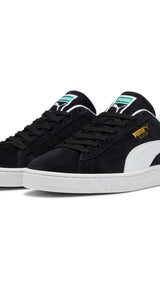 Puma suede classic sneakers in black and white - Front View