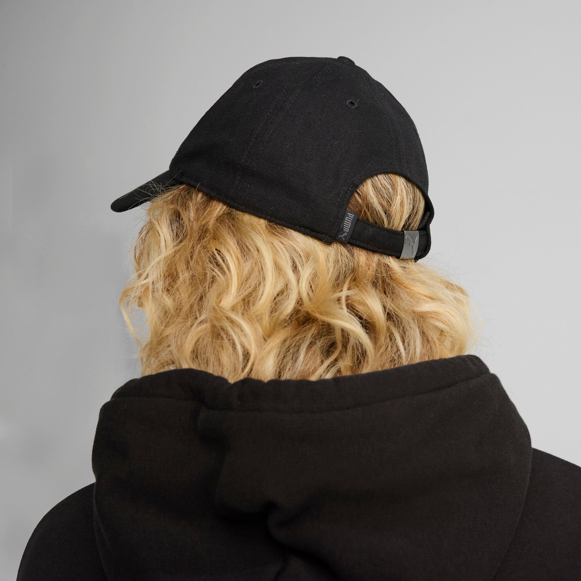 PUMA WARDROBE ESSENTIALS dad cap - black