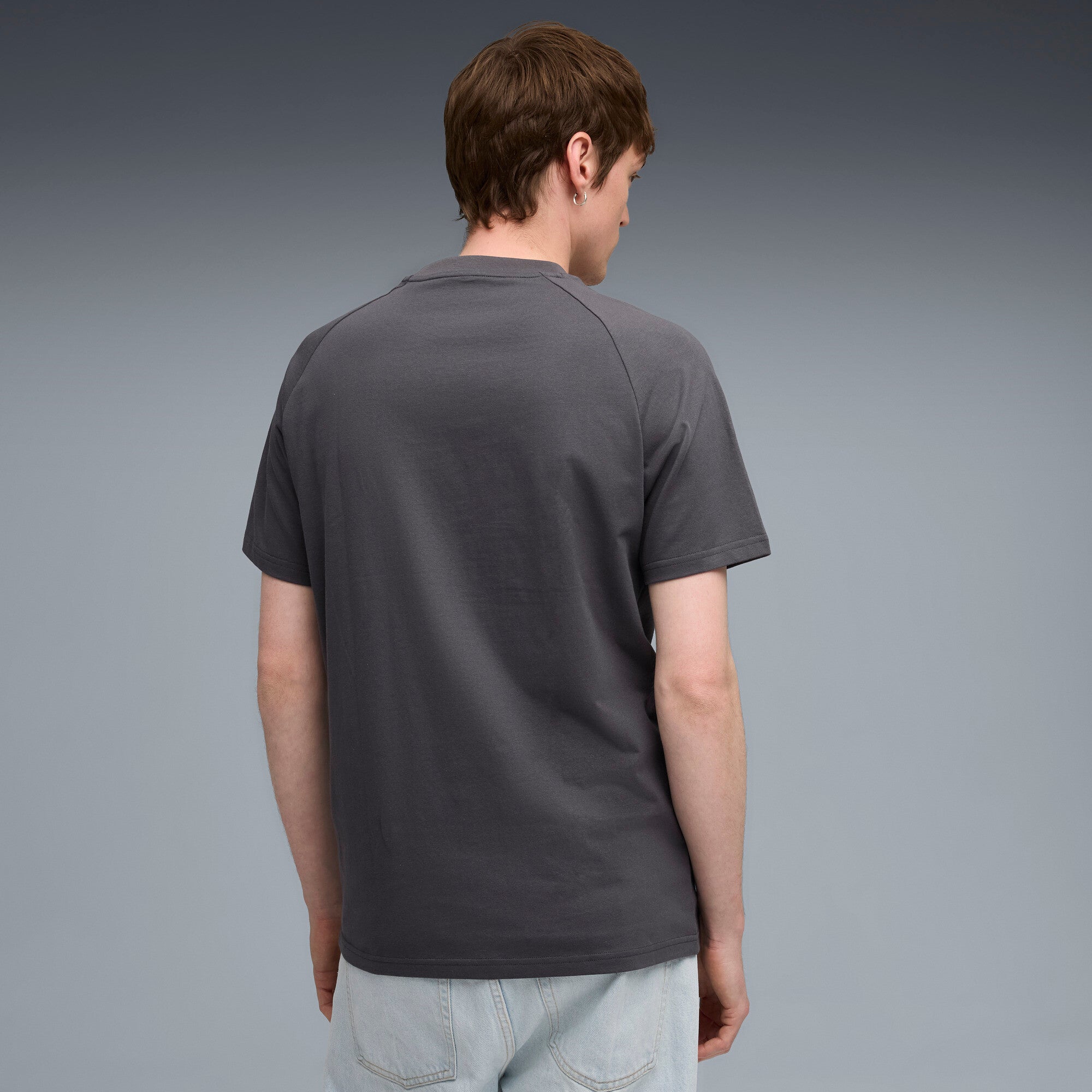 PUMA PUMATECH tee in dusky gray - dusky gray