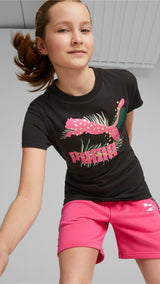 Puma classics graphic tee youth in black - Model Shot 01