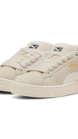 Puma suede XL sneakers in alpine snow and warm white - Front View