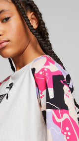 Puma essentials+ street art printed tee youth in white - Model Shot 02