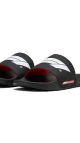 Puma formula 1® leadcat 2.0 logo slides in black and white - Front View