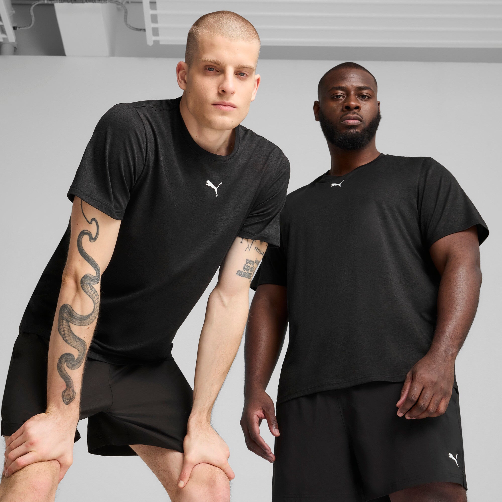 PUMA TAD ESSENTIALS heather cat tee men in black heather